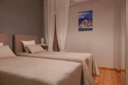 Apartment Modern